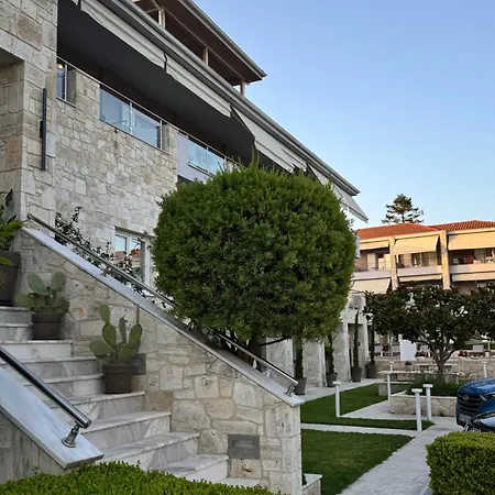 فندق Siviris Golden 3*