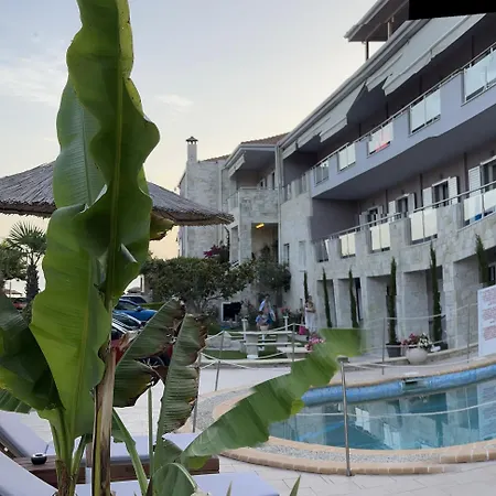 Siviris Golden Beach Hotel 3*