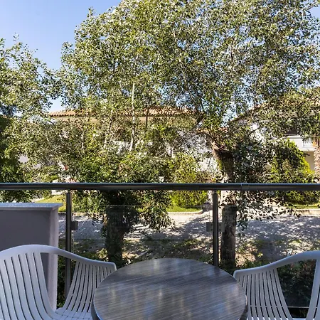 Siviris Golden Beach Hotel 3*
