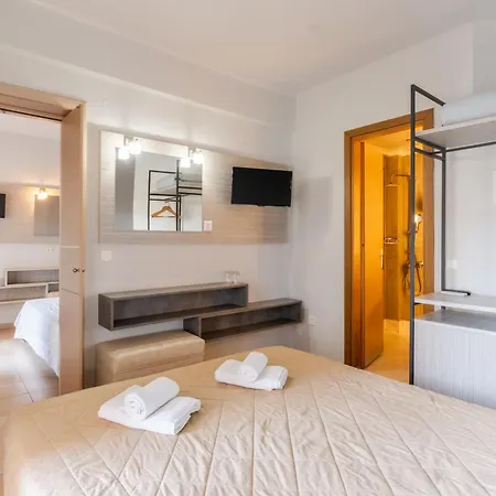 Siviris Golden Beach Hotel 3*