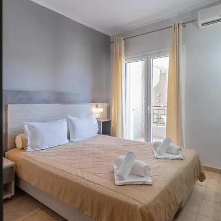 Siviris Golden Beach Hotel 3*