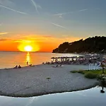 Siviris Golden
