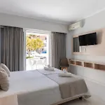 מלון Siviris Golden