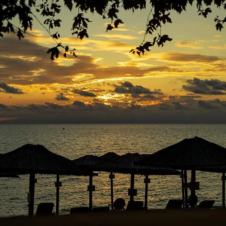 호텔 Siviris Golden